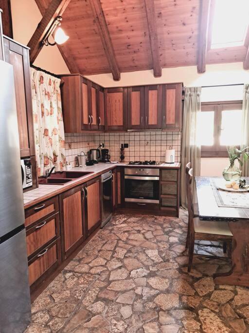 Fragosiko - Rustic Retreat In Kefalonia アルゴストリオン エクステリア 写真